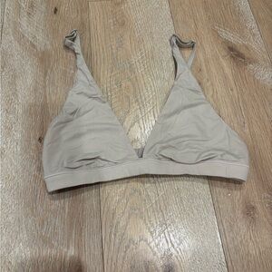 Lululemon Women's Bralette size small